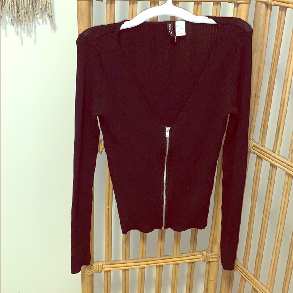 H&M Vneck Sweater with Zipper